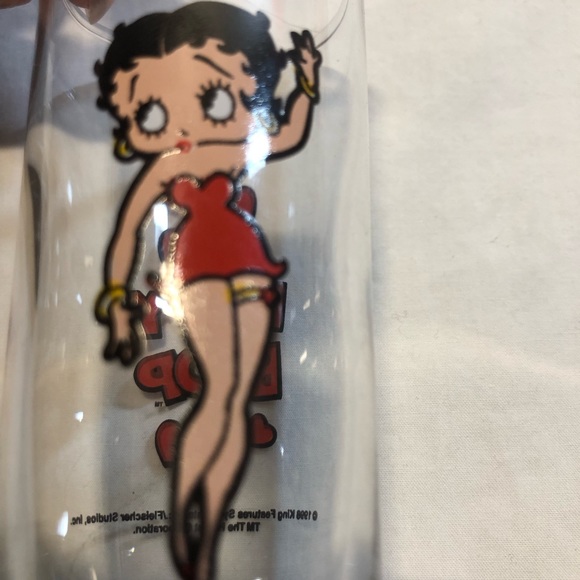 Vintage 1998 Betty Boop Long Shot glass, 2-1/2 oz - Picture 2 of 8
